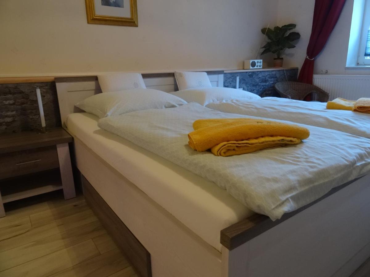 Pension & Gaestehaus Paffrath Grossbrembach Luaran gambar